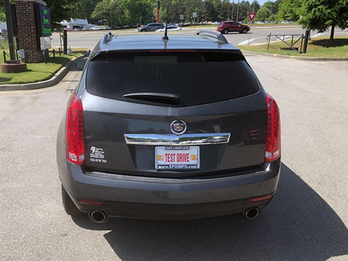 2010 Cadillac SRX Luxury Collection (3GYFNAEY5AS) with an 3.0L V6 DOHC 24V engine, 6-Speed Automatic transmission, located at 7710 Tara Blvd, Jonesboro, GA, 30236, (678) 450-1000, 33.544365, -84.367821 - Photo#3