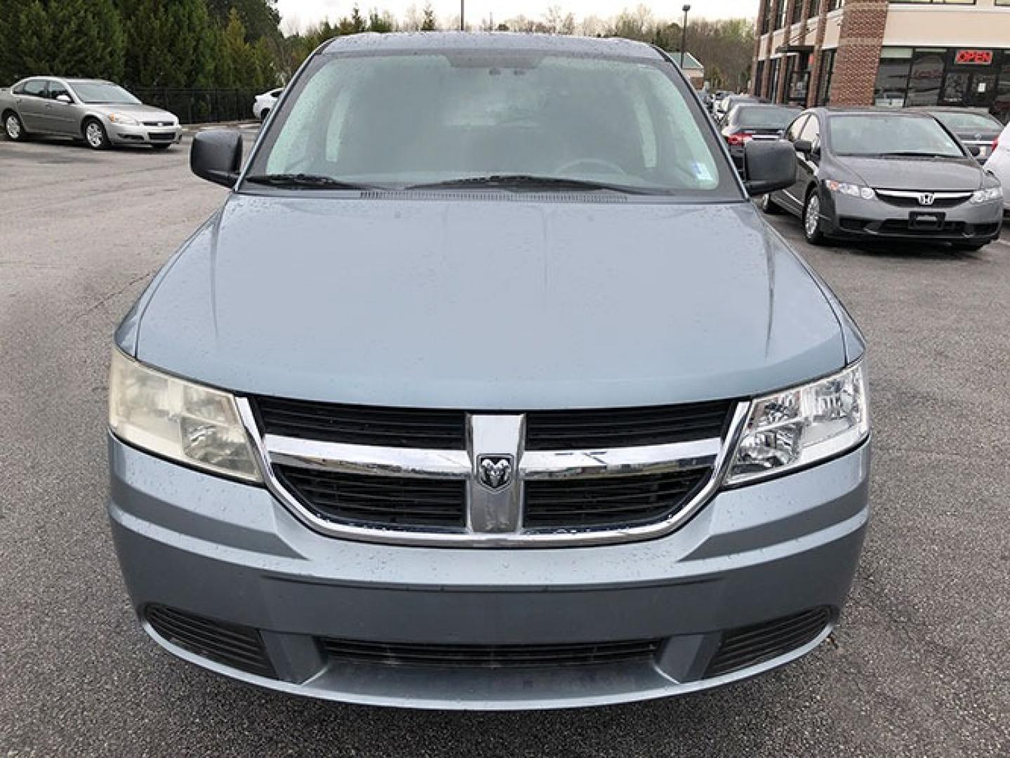 2010 Dodge Journey SE (3D4PG4FB6AT) with an 2.4L L4 DOHC 16V engine, 4-Speed Automatic transmission, located at 620 Jesse Jewell Pkwy, Gainesville, GA, 30501, (678) 450-1000, 34.305923, -83.809784 - Photo#1