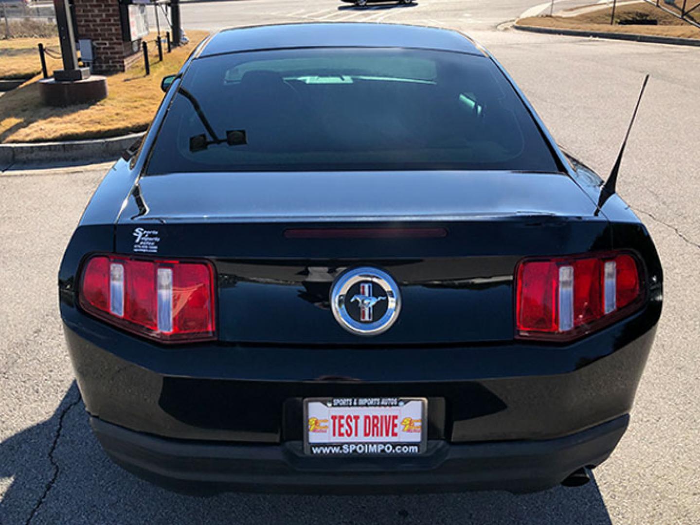 2010 Ford Mustang V6 Coupe (1ZVBP8ANXA5) with an 4.0L V6 OHC 12V engine, located at 620 Jesse Jewell Pkwy, Gainesville, GA, 30501, (678) 450-1000, 34.305923, -83.809784 - Photo#5