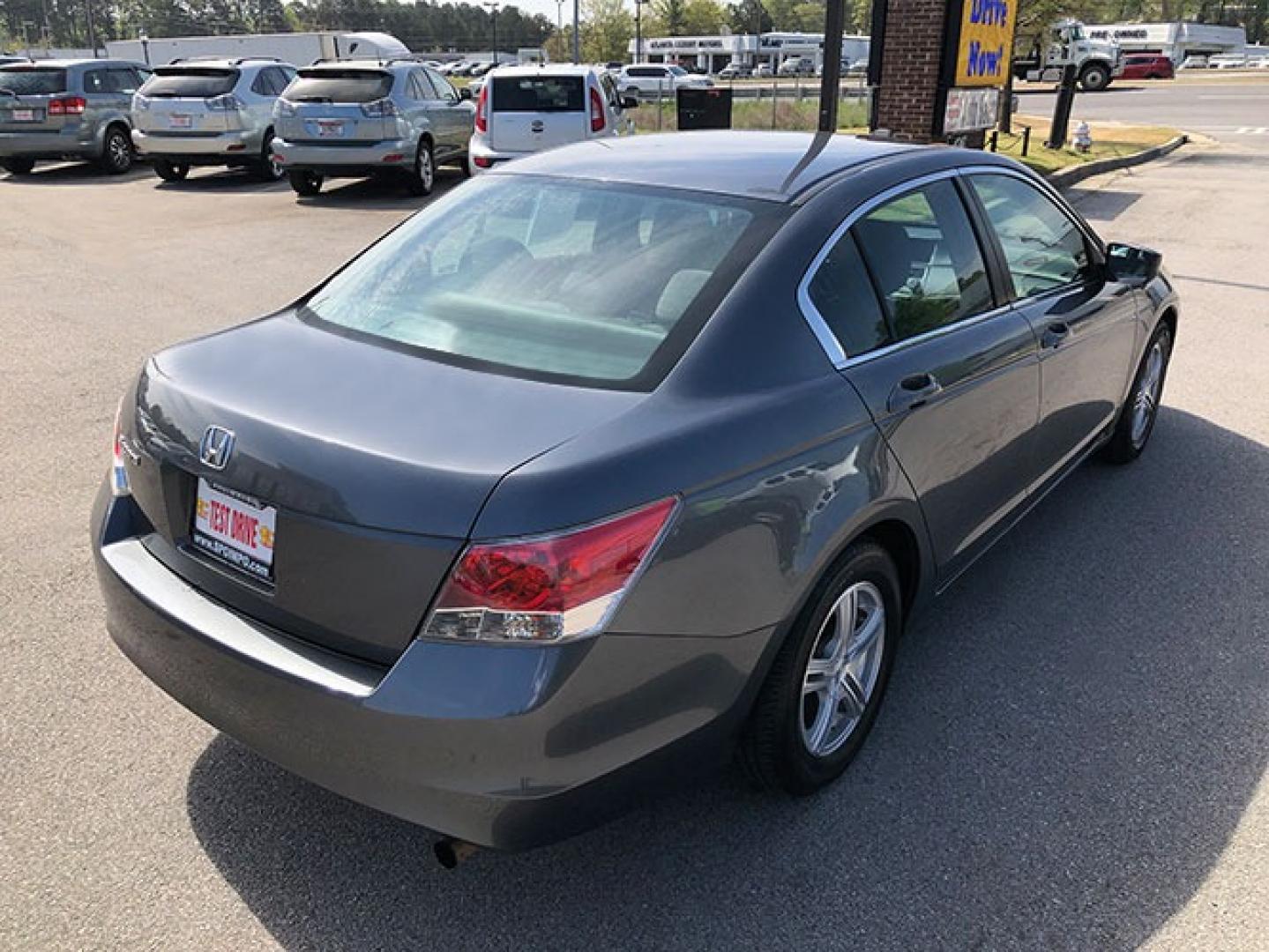 2010 Honda Accord LX Sedan AT (1HGCP2F34AA) with an 2.4L L4 DOHC 16V engine, 5-Speed Automatic transmission, located at 7710 Tara Blvd, Jonesboro, GA, 30236, (678) 450-1000, 33.544365, -84.367821 - Photo#4