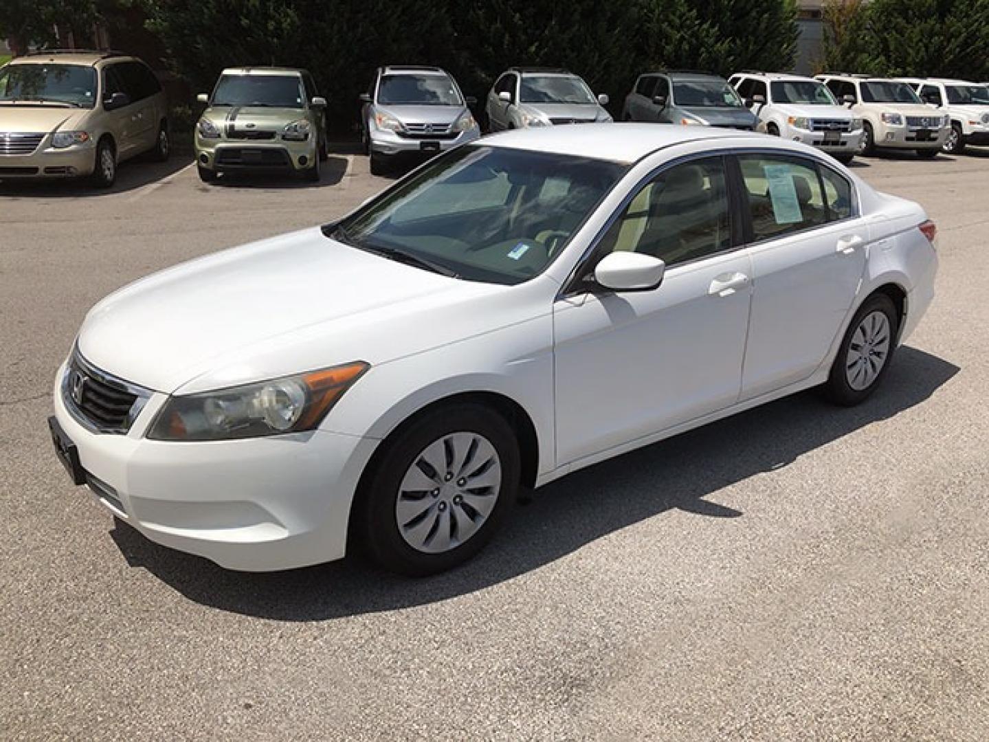 2010 Honda Accord LX Sedan AT (1HGCP2F32AA) with an 2.4L L4 DOHC 16V engine, 5-Speed Automatic transmission, located at 7710 Tara Blvd, Jonesboro, GA, 30236, (678) 450-1000, 33.544365, -84.367821 - Photo#2