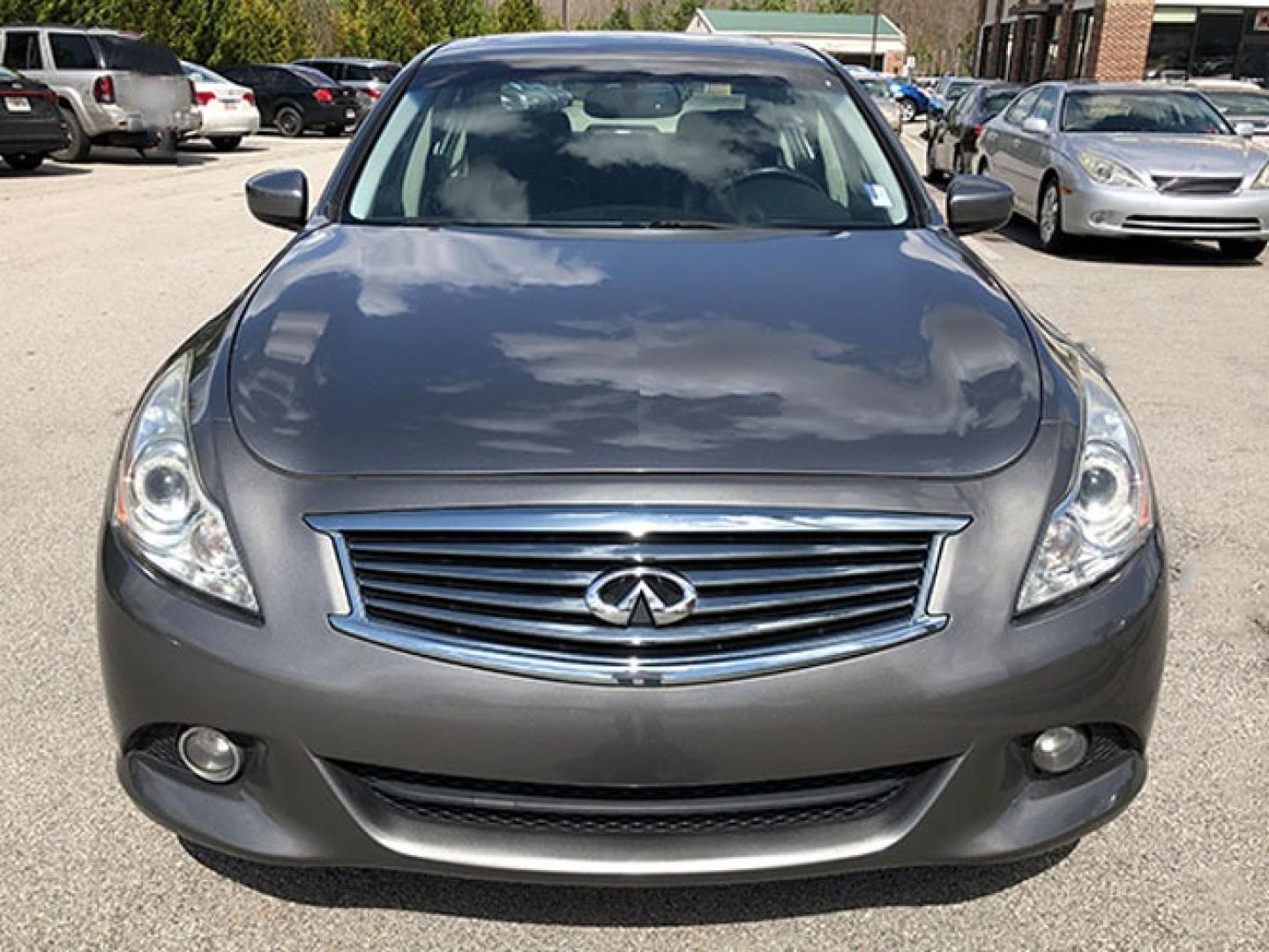 2010 Infiniti G Sedan G37 (JN1CV6AP1AM) with an 3.7L V6 DOHC 24V engine, 5-Speed Automatic transmission, located at 7710 Tara Blvd, Jonesboro, GA, 30236, (678) 450-1000, 33.544365, -84.367821 - Photo#1