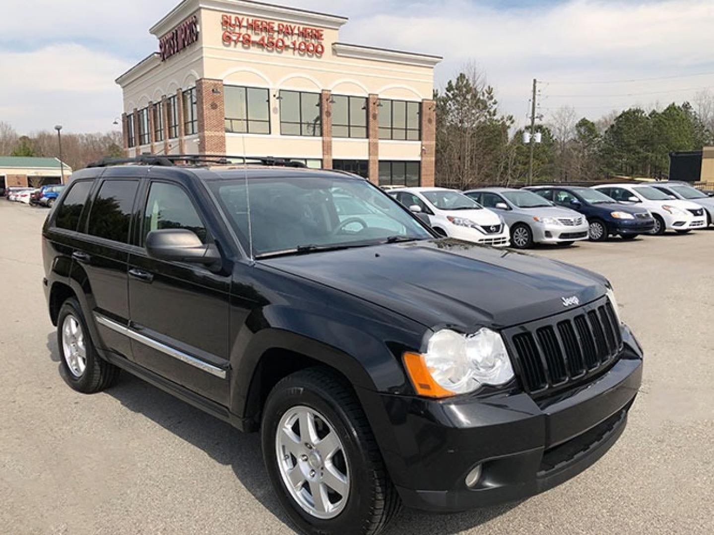 2010 Jeep Grand Cherokee Laredo 4WD (1J4PR4GK1AC) with an 3.7L V6 SOHC 12V engine, 5-Speed Automatic transmission, located at 7710 Tara Blvd, Jonesboro, GA, 30236, (678) 450-1000, 33.544365, -84.367821 - Photo#0