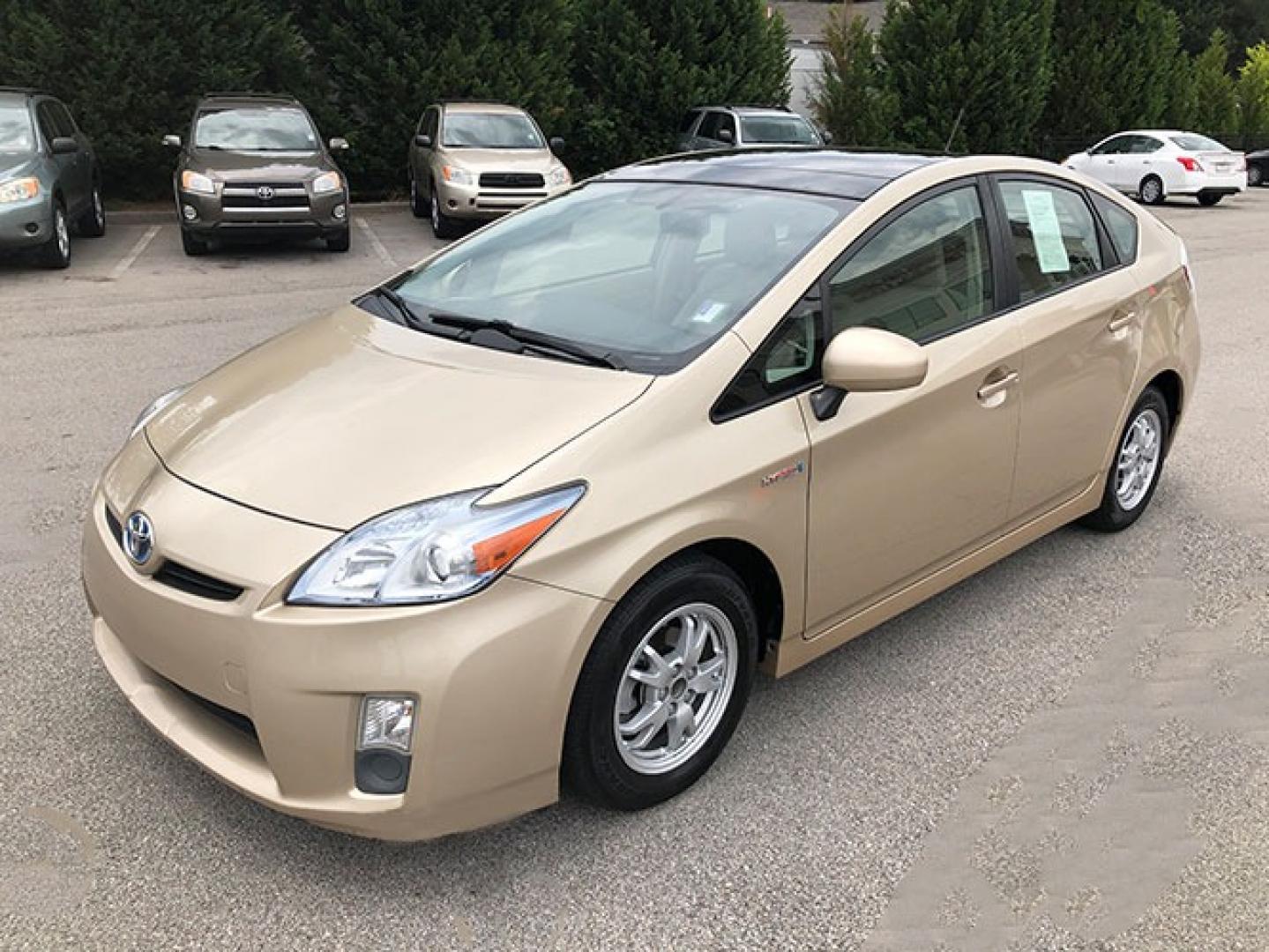 2010 Toyota Prius Prius II (JTDKN3DU8A0) with an 1.8L L4 DOHC 16V engine, Cvt transmission, located at 620 Jesse Jewell Pkwy, Gainesville, GA, 30501, (678) 450-1000, 34.305923, -83.809784 - Photo#2