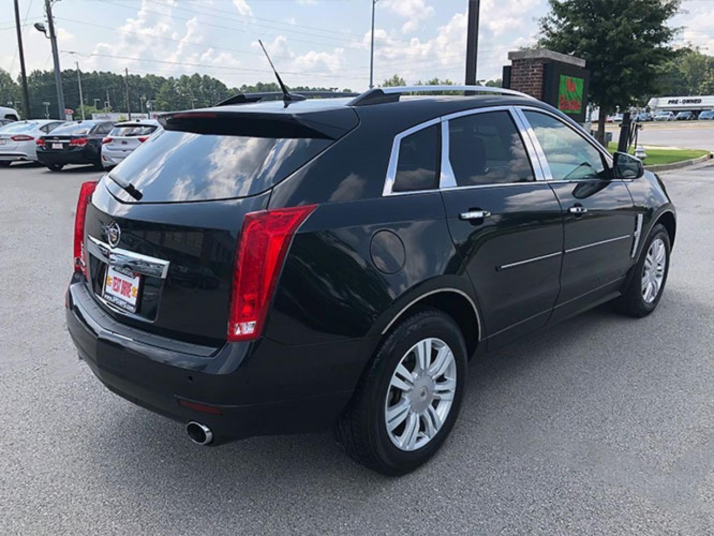 2011 Cadillac SRX Luxury Collection (3GYFNAEY3BS) with an 3.0L V6 DOHC 24V engine, 6-Speed Automatic transmission, located at 7710 Tara Blvd, Jonesboro, GA, 30236, (678) 450-1000, 33.544365, -84.367821 - Photo#7