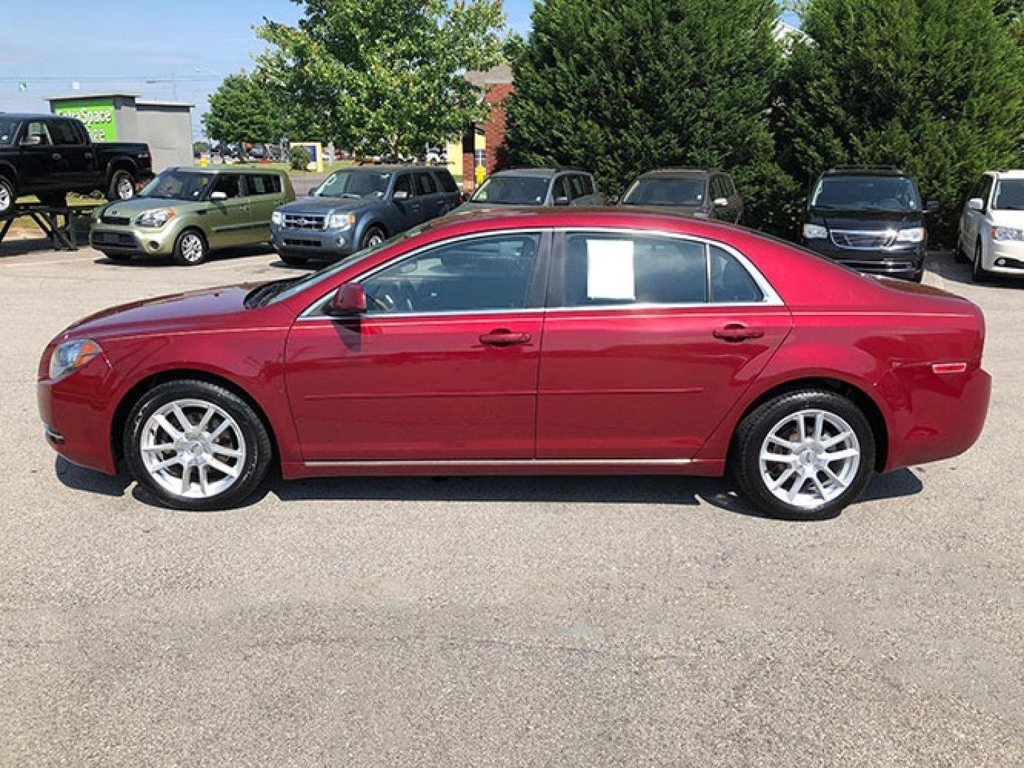 2011 Chevrolet Malibu 2LT (1G1ZD5E12BF) with an 2.4L L4 DOHC 16V engine, 4-Speed Automatic transmission, located at 620 Jesse Jewell Pkwy, Gainesville, GA, 30501, (678) 450-1000, 34.305923, -83.809784 - Photo#1