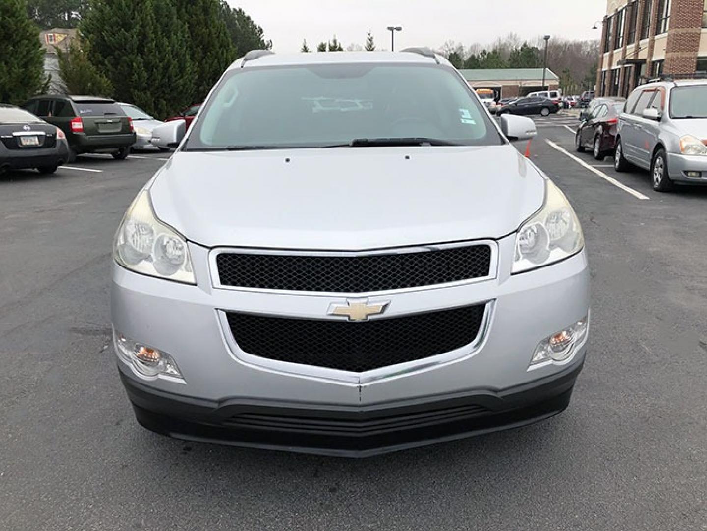 2011 Chevrolet Traverse LT FWD (1GNKRGED4BJ) with an 3.6L V6 DOHC 24V engine, 6-Speed Automatic transmission, located at 7710 Tara Blvd, Jonesboro, GA, 30236, (678) 450-1000, 33.544365, -84.367821 - Photo#1