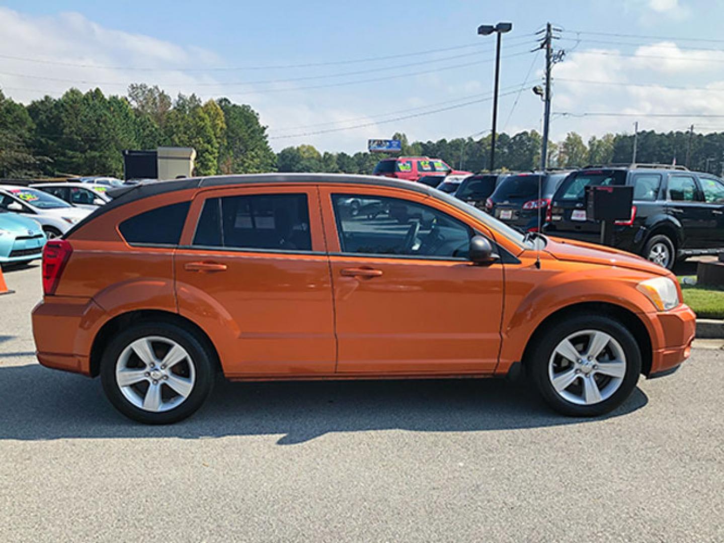 2011 Dodge Caliber Mainstreet (1B3CB3HA7BD) with an 2.0L L4 DOHC 16V engine, Cvt transmission, located at 7710 Tara Blvd, Jonesboro, GA, 30236, (678) 450-1000, 33.544365, -84.367821 - Photo#8