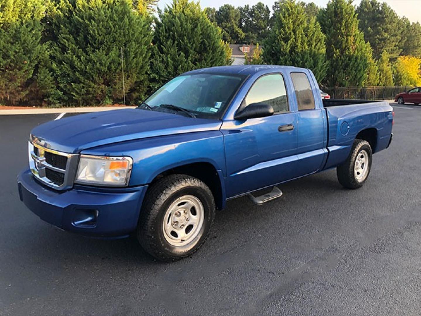 2011 Dodge Dakota ST Extended Cab 2WD (1D7RE2BK7BS) with an 3.7L V6 SOHC 12V engine, 4-Speed Automatic transmission, located at 7710 Tara Blvd, Jonesboro, GA, 30236, (678) 450-1000, 33.544365, -84.367821 - Photo#0