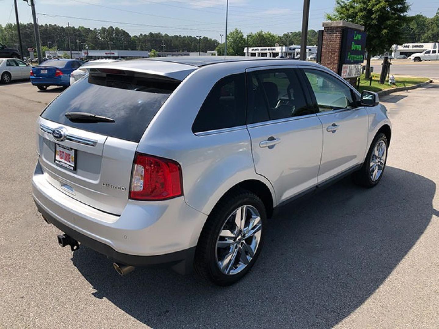 2011 Ford Edge Limited FWD (2FMDK3KC0BB) with an 3.5L V6 DOHC 24V engine, 6-Speed Automatic transmission, located at 7710 Tara Blvd, Jonesboro, GA, 30236, (678) 450-1000, 33.544365, -84.367821 - Photo#5