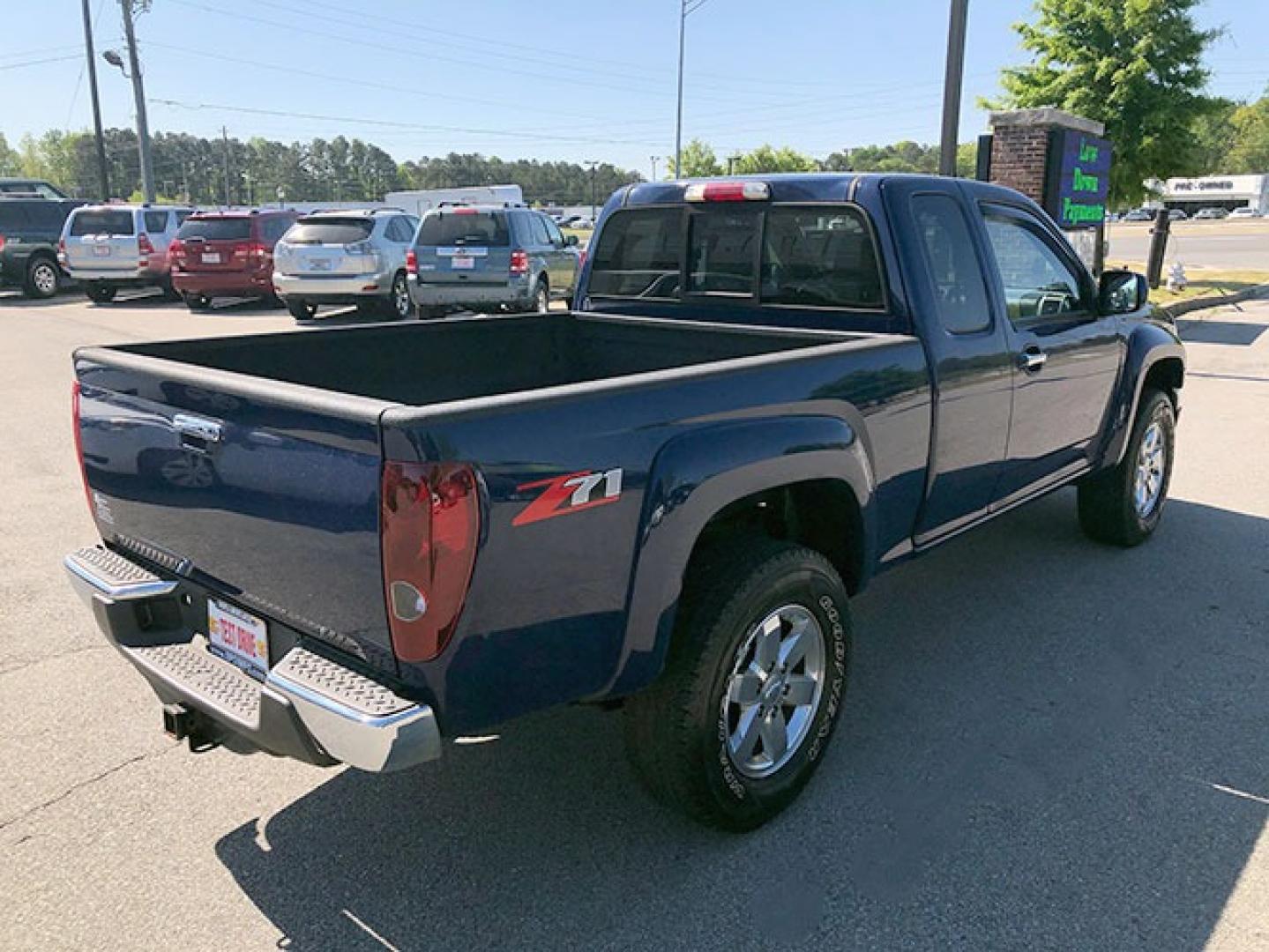 2012 Chevrolet Colorado 2LT Ext. Cab 2WD (1GCJSDFE1C8) with an 3.7L L5 DOHC 20V engine, 4-Speed Automatic transmission, located at 7710 Tara Blvd, Jonesboro, GA, 30236, (678) 450-1000, 33.544365, -84.367821 - Photo#5