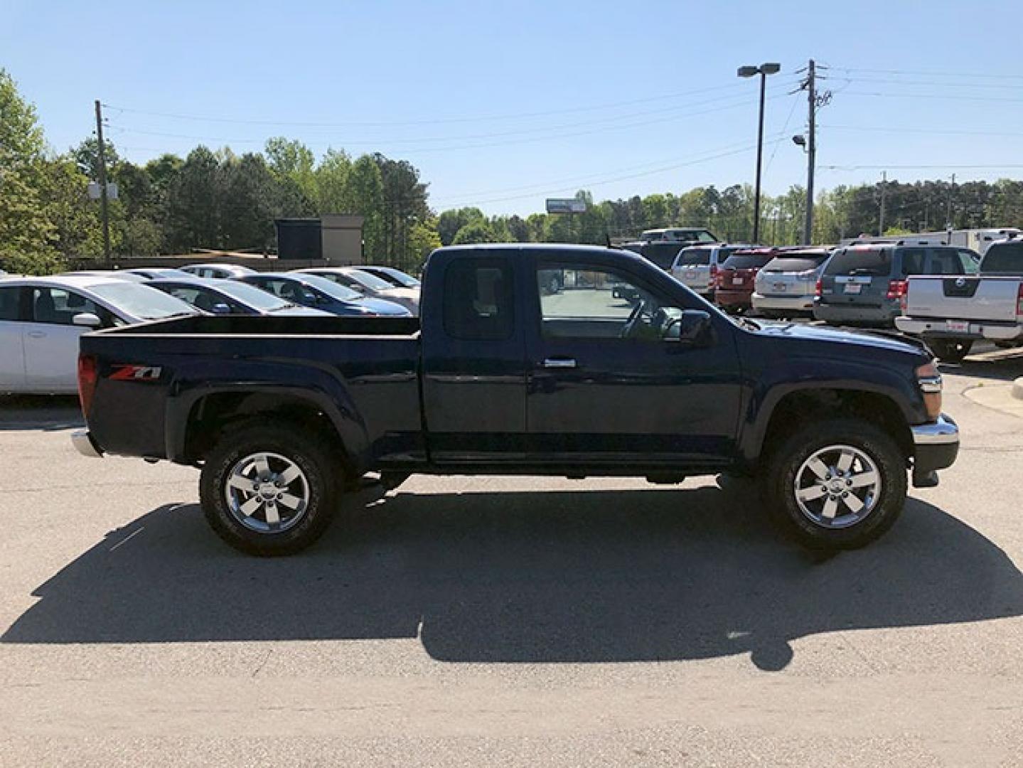 2012 Chevrolet Colorado 2LT Ext. Cab 2WD (1GCJSDFE1C8) with an 3.7L L5 DOHC 20V engine, 4-Speed Automatic transmission, located at 7710 Tara Blvd, Jonesboro, GA, 30236, (678) 450-1000, 33.544365, -84.367821 - Photo#6