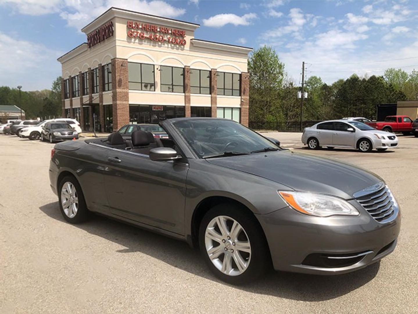 2012 Chrysler 200 Touring Convertible (1C3BCBEB0CN) with an 2.4L L4 DOHC 16V engine, 6-Speed Automatic transmission, located at 7710 Tara Blvd, Jonesboro, GA, 30236, (678) 450-1000, 33.544365, -84.367821 - Photo#0