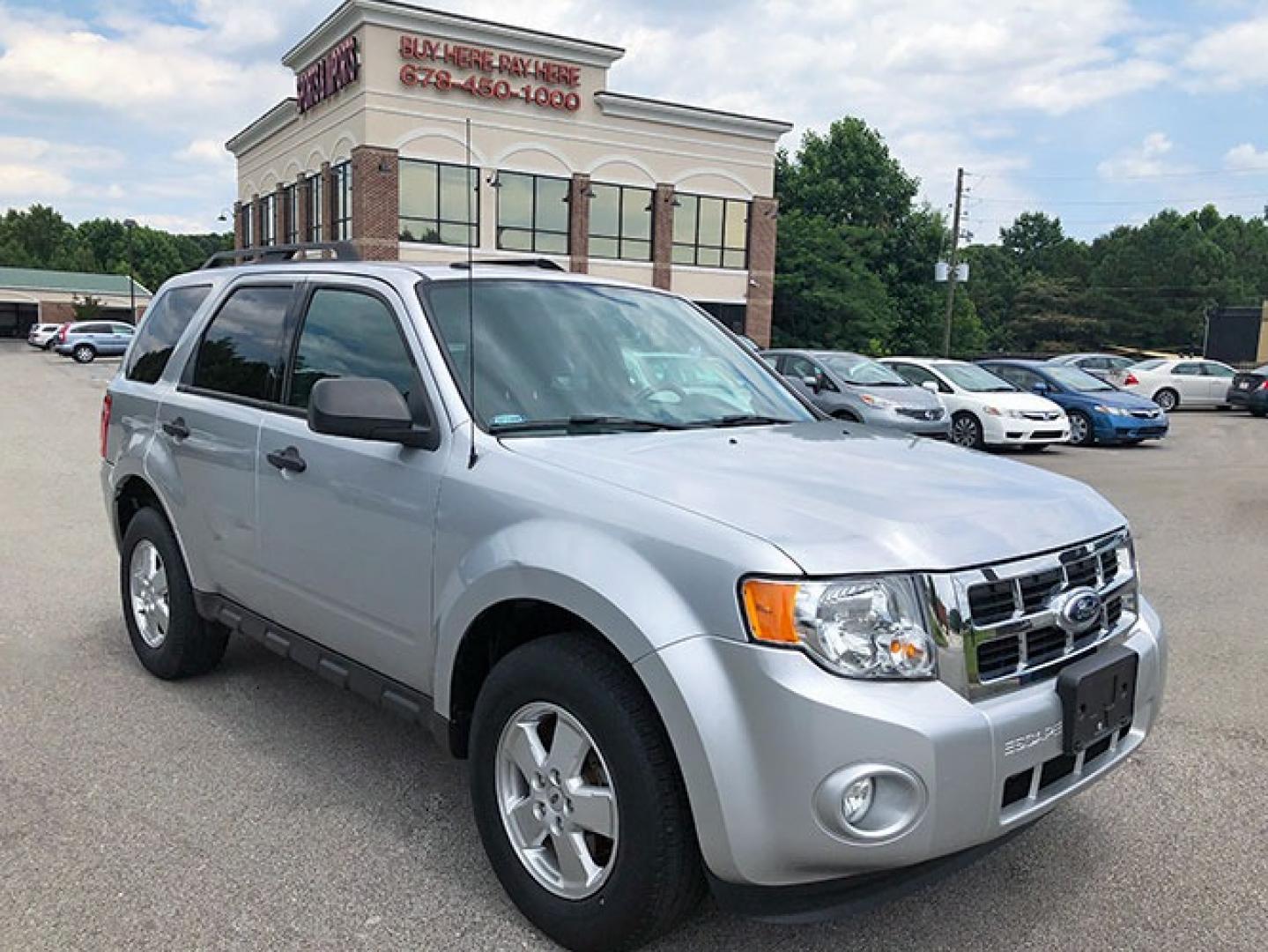 2012 Ford Escape XLT FWD (1FMCU0D77CK) with an 2.5L L4 DOHC 16V engine, 6-Speed Automatic transmission, located at 7710 Tara Blvd, Jonesboro, GA, 30236, (678) 450-1000, 33.544365, -84.367821 - Photo#0