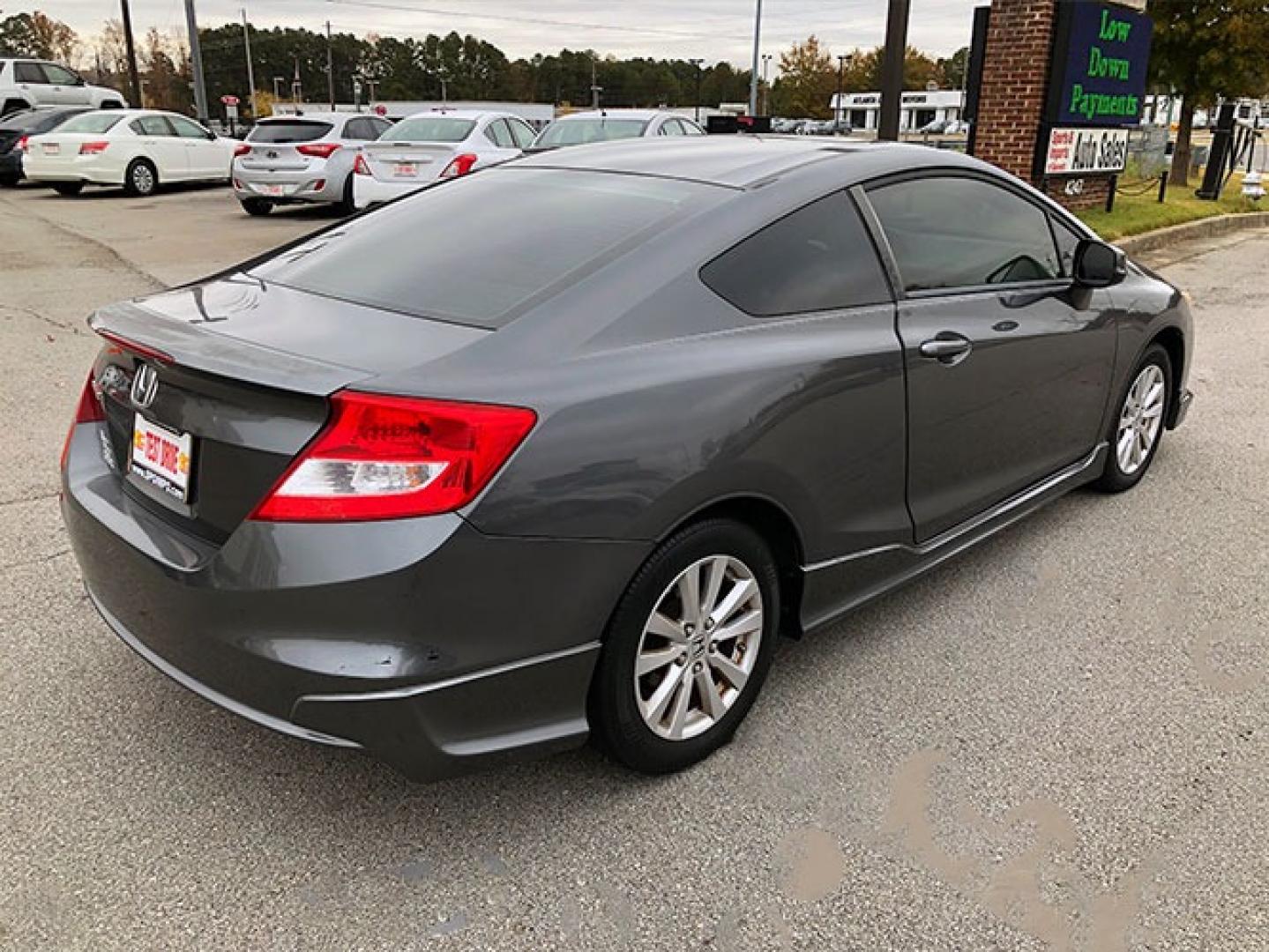 2012 Honda Civic EX-L Coupe 5-Spd AT (2HGFG3B19CH) with an 1.8L L4 SOHC 16V engine, 5-Speed Automatic transmission, located at 7710 Tara Blvd, Jonesboro, GA, 30236, (678) 450-1000, 33.544365, -84.367821 - Photo#6