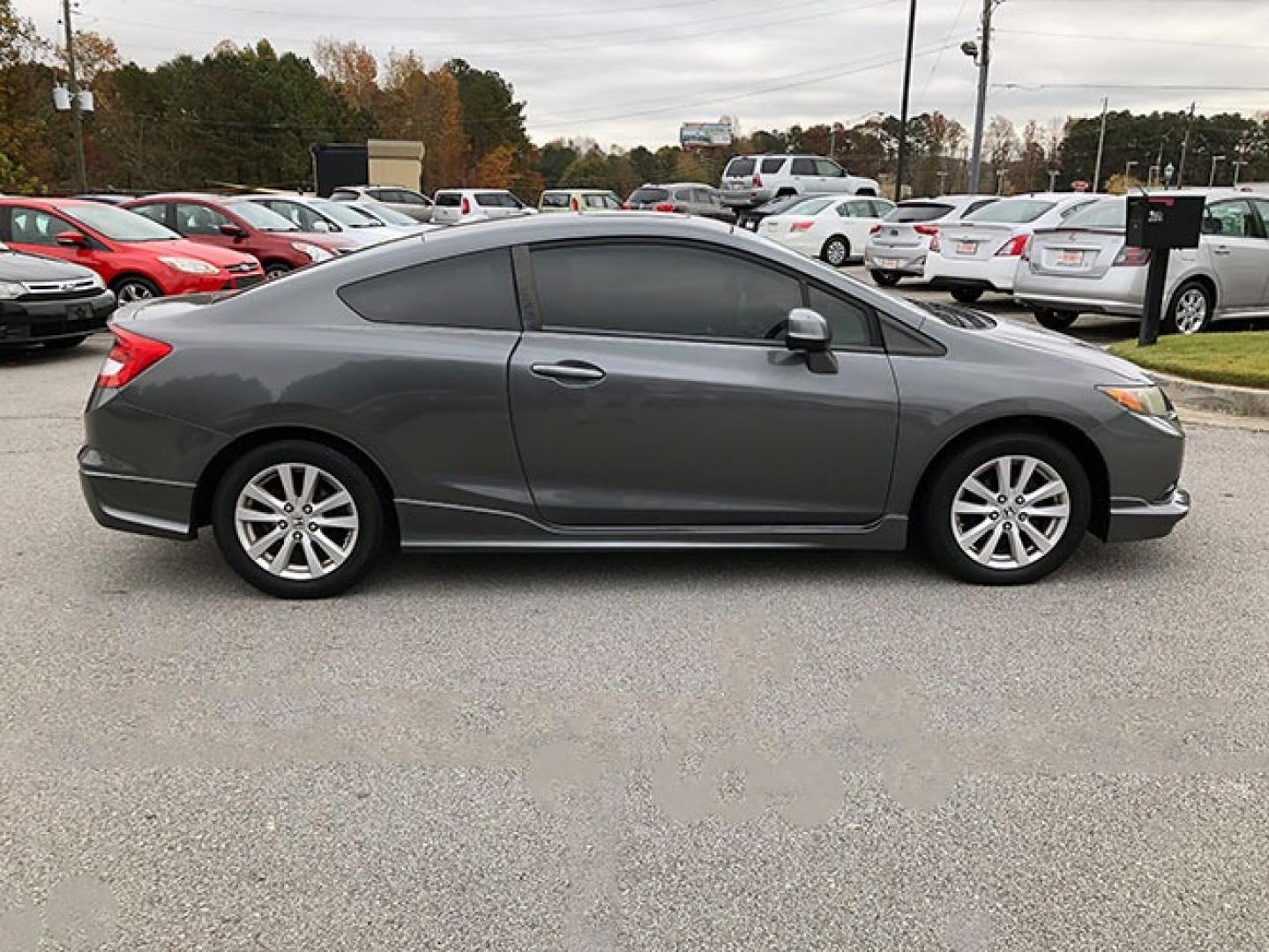 2012 Honda Civic EX-L Coupe 5-Spd AT (2HGFG3B19CH) with an 1.8L L4 SOHC 16V engine, 5-Speed Automatic transmission, located at 7710 Tara Blvd, Jonesboro, GA, 30236, (678) 450-1000, 33.544365, -84.367821 - Photo#7