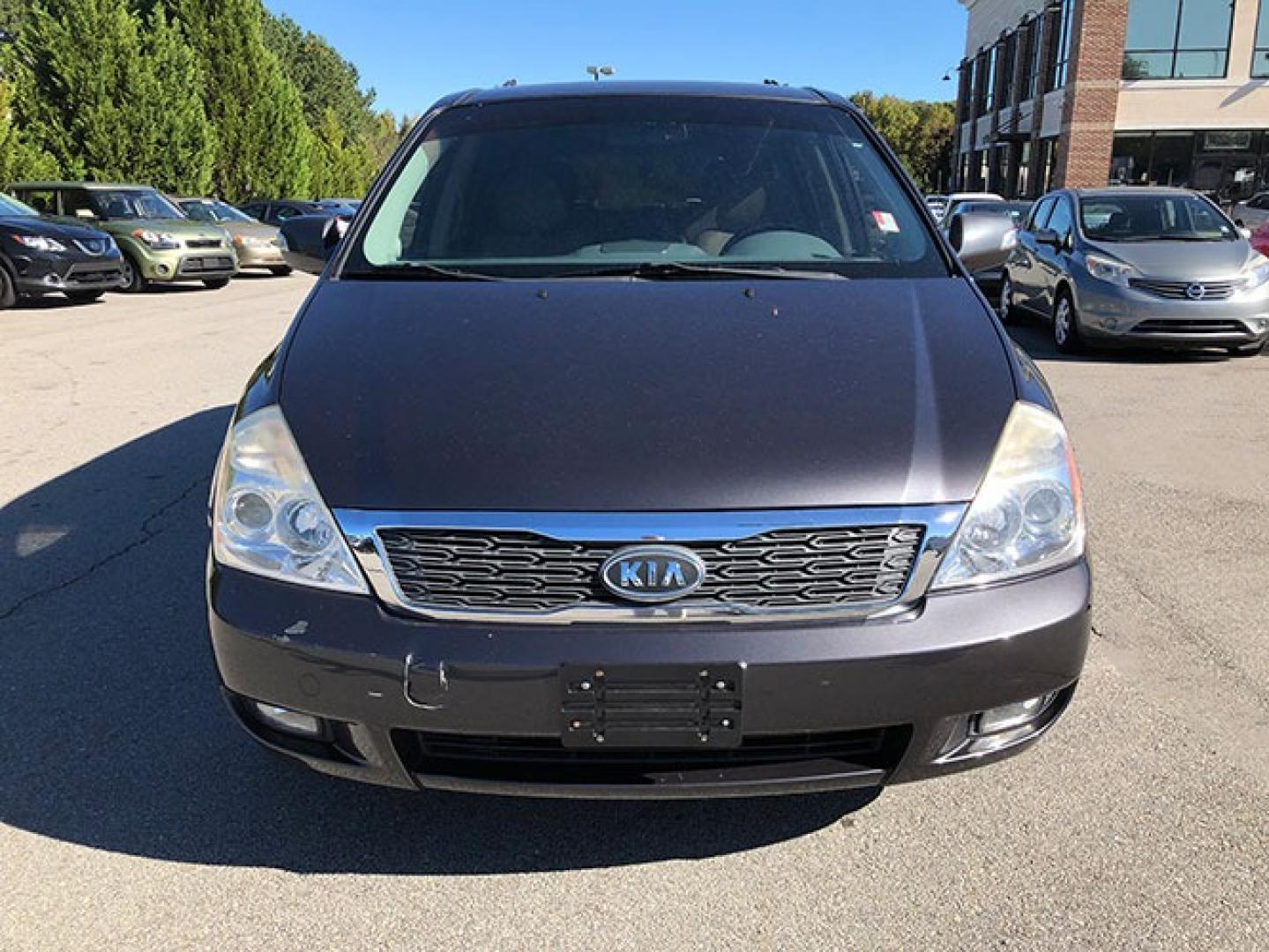 2012 Kia Sedona EX LWB (KNDMH4C72C6) with an 3.8L V6 DOHC 24V engine, 5-Speed Automatic transmission, located at 620 Jesse Jewell Pkwy, Gainesville, GA, 30501, (678) 450-1000, 34.305923, -83.809784 - Photo#1