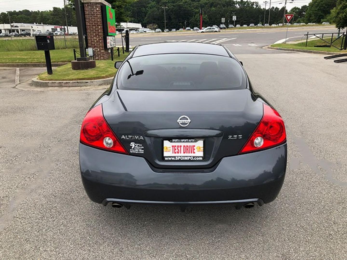 2012 Nissan Altima 2.5 S 6A/T Coupe (1N4AL2EP0CC) with an 2.5L L4 DOHC 16V engine, 6-Speed Automatic transmission, located at 7710 Tara Blvd, Jonesboro, GA, 30236, (678) 450-1000, 33.544365, -84.367821 - Photo#5