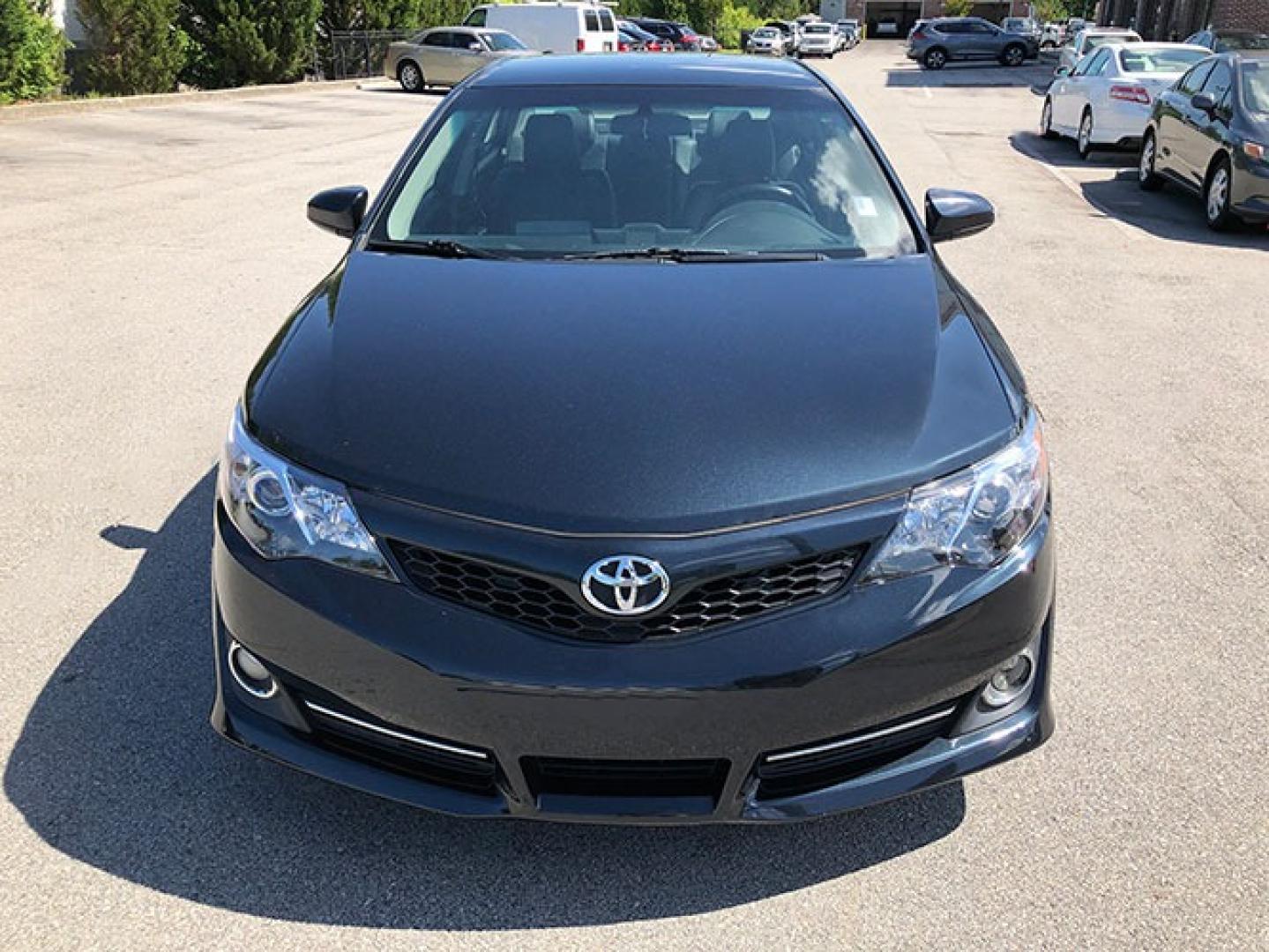 2012 Toyota Camry SE (4T1BF1FK8CU) with an 2.5L L4 DOHC 16V engine, 6-Speed Automatic transmission, located at 7710 Tara Blvd, Jonesboro, GA, 30236, (678) 450-1000, 33.544365, -84.367821 - Photo#7