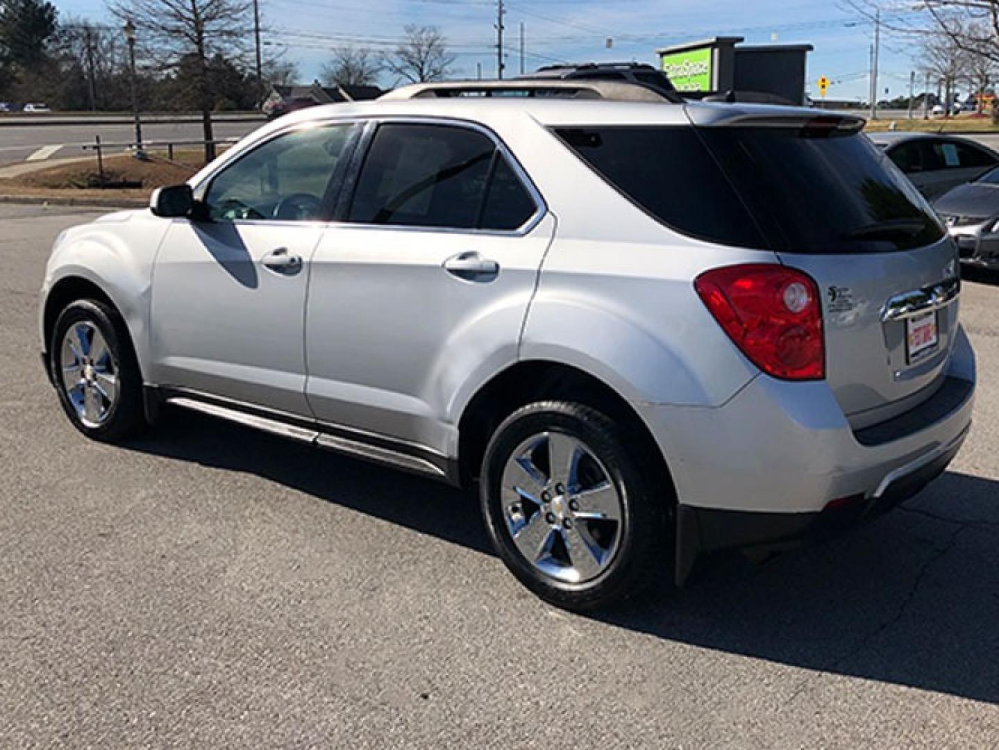 2013 Chevrolet Equinox 1LT 2WD (2GNALDEK0D6) with an 2.4L L4 DOHC 16V engine, 6-Speed Automatic transmission, located at 7710 Tara Blvd, Jonesboro, GA, 30236, (678) 450-1000, 33.544365, -84.367821 - Photo#4