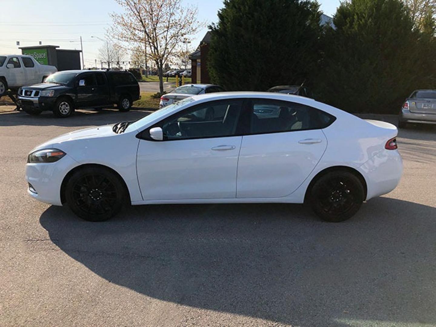 2013 Dodge Dart SE (1C3CDFAH4DD) with an 1.4L L4 DOHC 16V TURBO engine, located at 620 Jesse Jewell Pkwy, Gainesville, GA, 30501, (678) 450-1000, 34.305923, -83.809784 - Photo#3