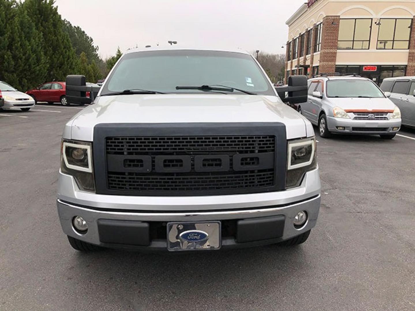 2013 Ford F-150 XLT SuperCrew 6.5-ft. Bed 2WD (1FTEW1CM5DF) with an 3.7L V6 DOHC 24V engine, 6-Speed Automatic transmission, located at 7710 Tara Blvd, Jonesboro, GA, 30236, (678) 450-1000, 33.544365, -84.367821 - Photo#1