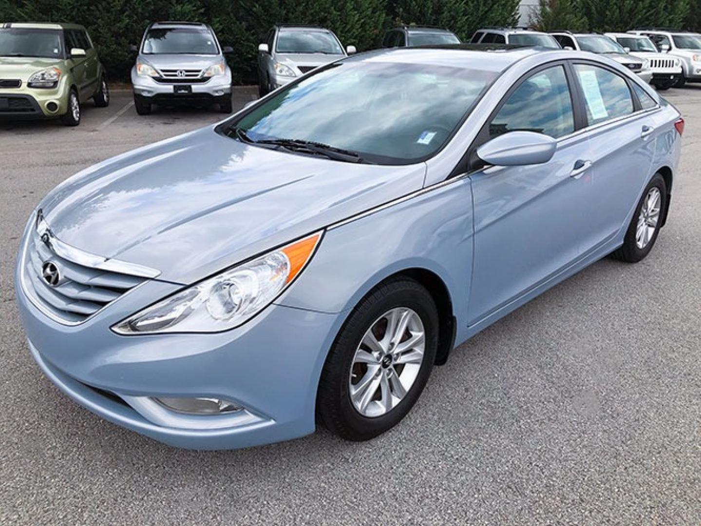 2013 Hyundai Sonata GLS (5NPEB4AC6DH) with an 2.4L L4 DOHC 16V engine, 6-Speed Automatic transmission, located at 7710 Tara Blvd, Jonesboro, GA, 30236, (678) 450-1000, 33.544365, -84.367821 - Photo#2