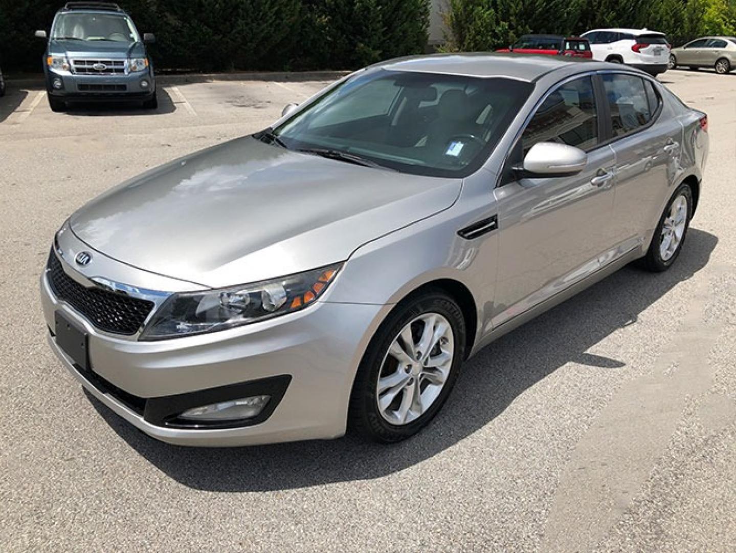 2013 Kia Optima EX (5XXGN4A71DG) with an 2.4L L4 DOHC 16V engine, 6-Speed Automatic transmission, located at 7710 Tara Blvd, Jonesboro, GA, 30236, (678) 450-1000, 33.544365, -84.367821 - Photo#2