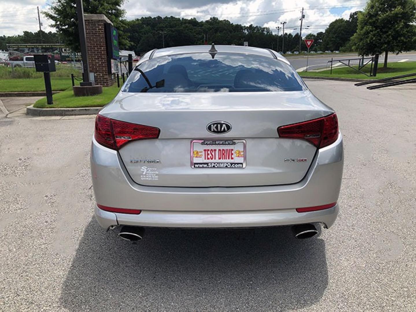 2013 Kia Optima EX (5XXGN4A71DG) with an 2.4L L4 DOHC 16V engine, 6-Speed Automatic transmission, located at 7710 Tara Blvd, Jonesboro, GA, 30236, (678) 450-1000, 33.544365, -84.367821 - Photo#5