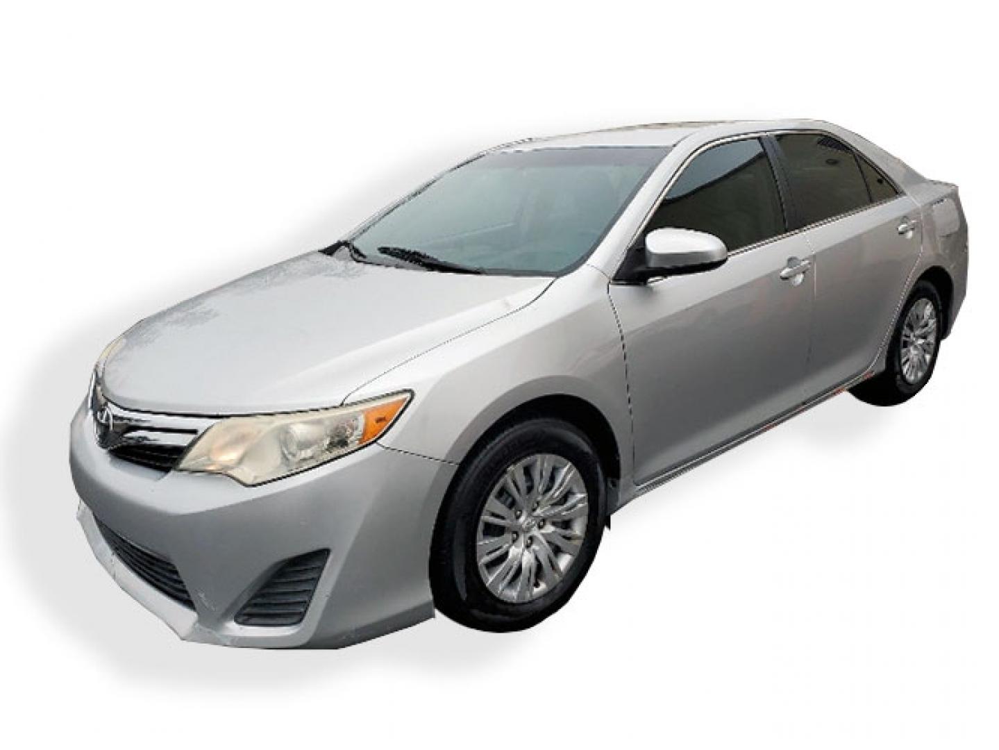 2013 Toyota Camry SE (4T1BF1FK9DU) with an 2.5L L4 DOHC 16V engine, 6-Speed Automatic transmission, located at 7710 Tara Blvd, Jonesboro, GA, 30236, (678) 450-1000, 33.544365, -84.367821 - Photo#2