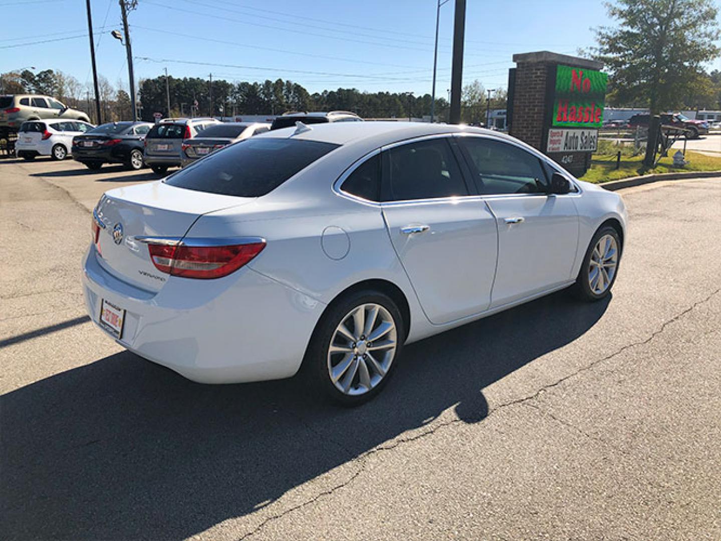 2014 Buick Verano Base (1G4PP5SKXE4) with an 2.4L L4 DOHC 16V FFV engine, 6-Speed Automatic transmission, located at 620 Jesse Jewell Pkwy, Gainesville, GA, 30501, (678) 450-1000, 34.305923, -83.809784 - Photo#5