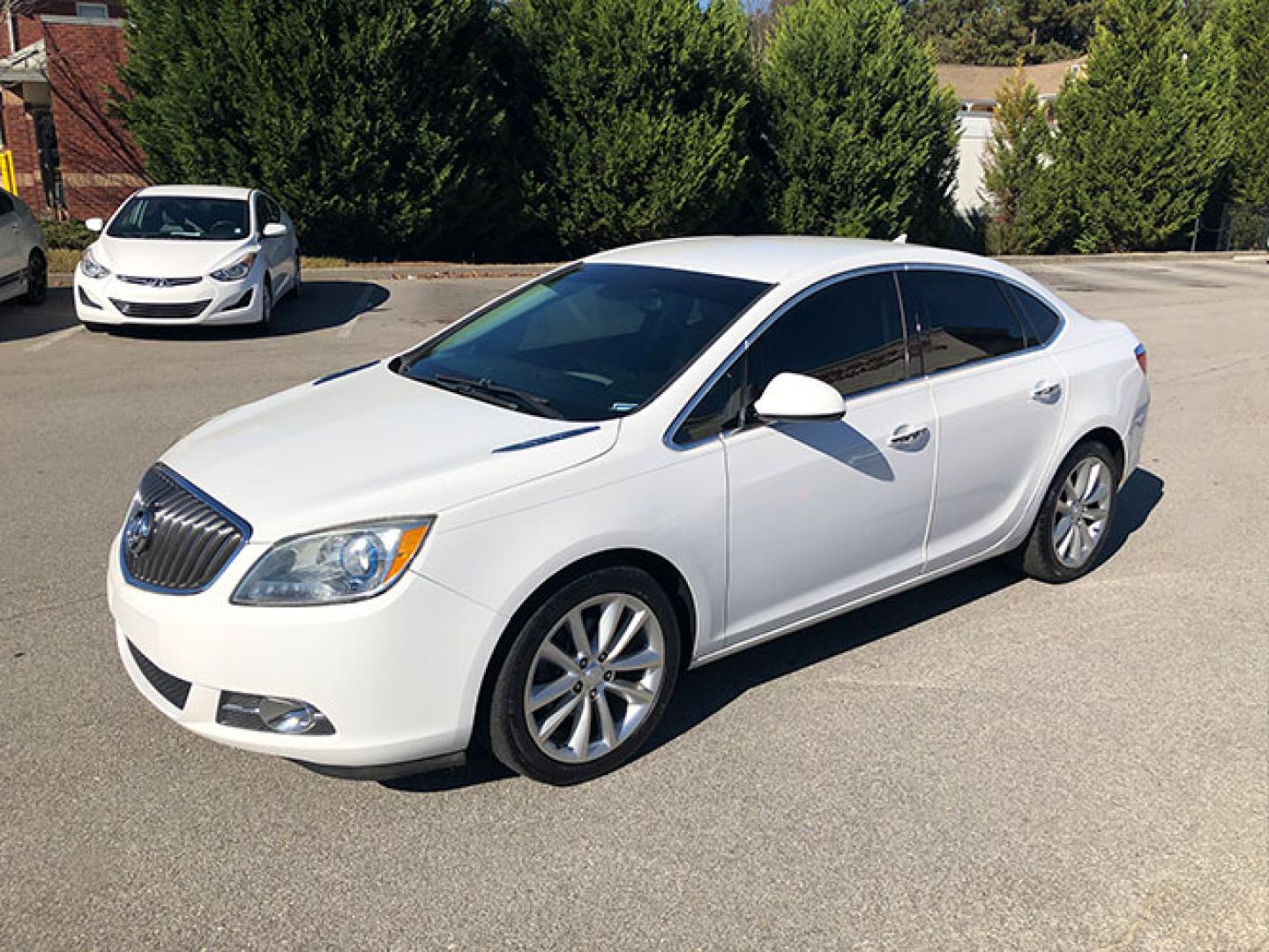 2014 Buick Verano Base (1G4PP5SKXE4) with an 2.4L L4 DOHC 16V FFV engine, 6-Speed Automatic transmission, located at 620 Jesse Jewell Pkwy, Gainesville, GA, 30501, (678) 450-1000, 34.305923, -83.809784 - Photo#2