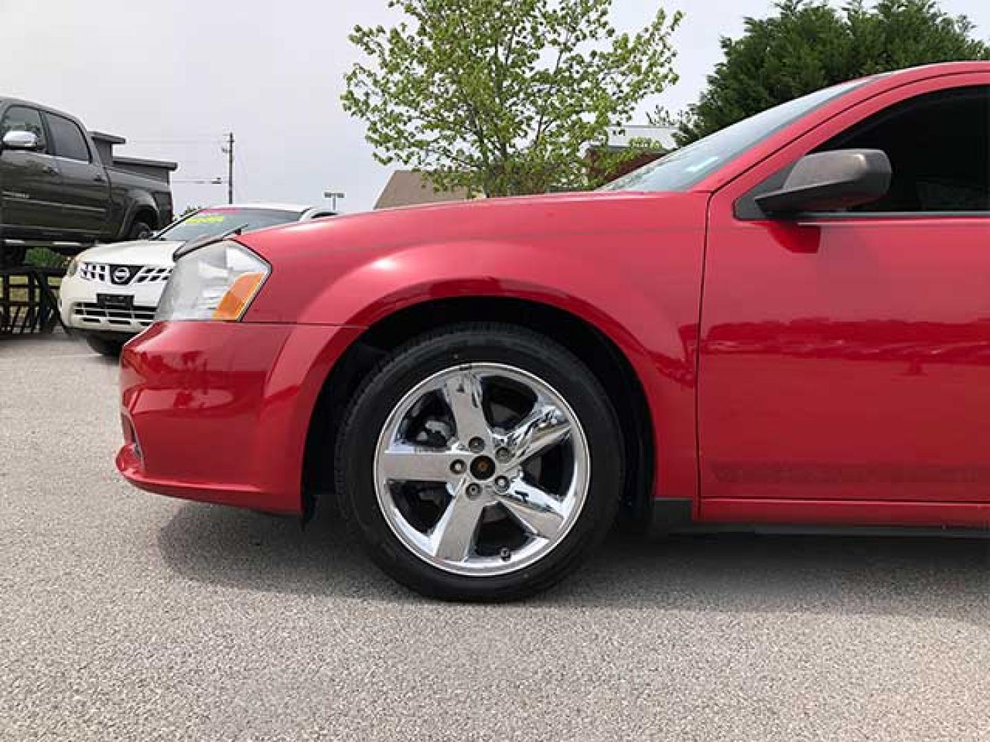 2014 Dodge Avenger SE (1C3CDZAB9EN) with an 2.4L L4 DOHC 16V engine, 4-Speed Automatic transmission, located at 7710 Tara Blvd, Jonesboro, GA, 30236, (678) 450-1000, 33.544365, -84.367821 - Photo#3