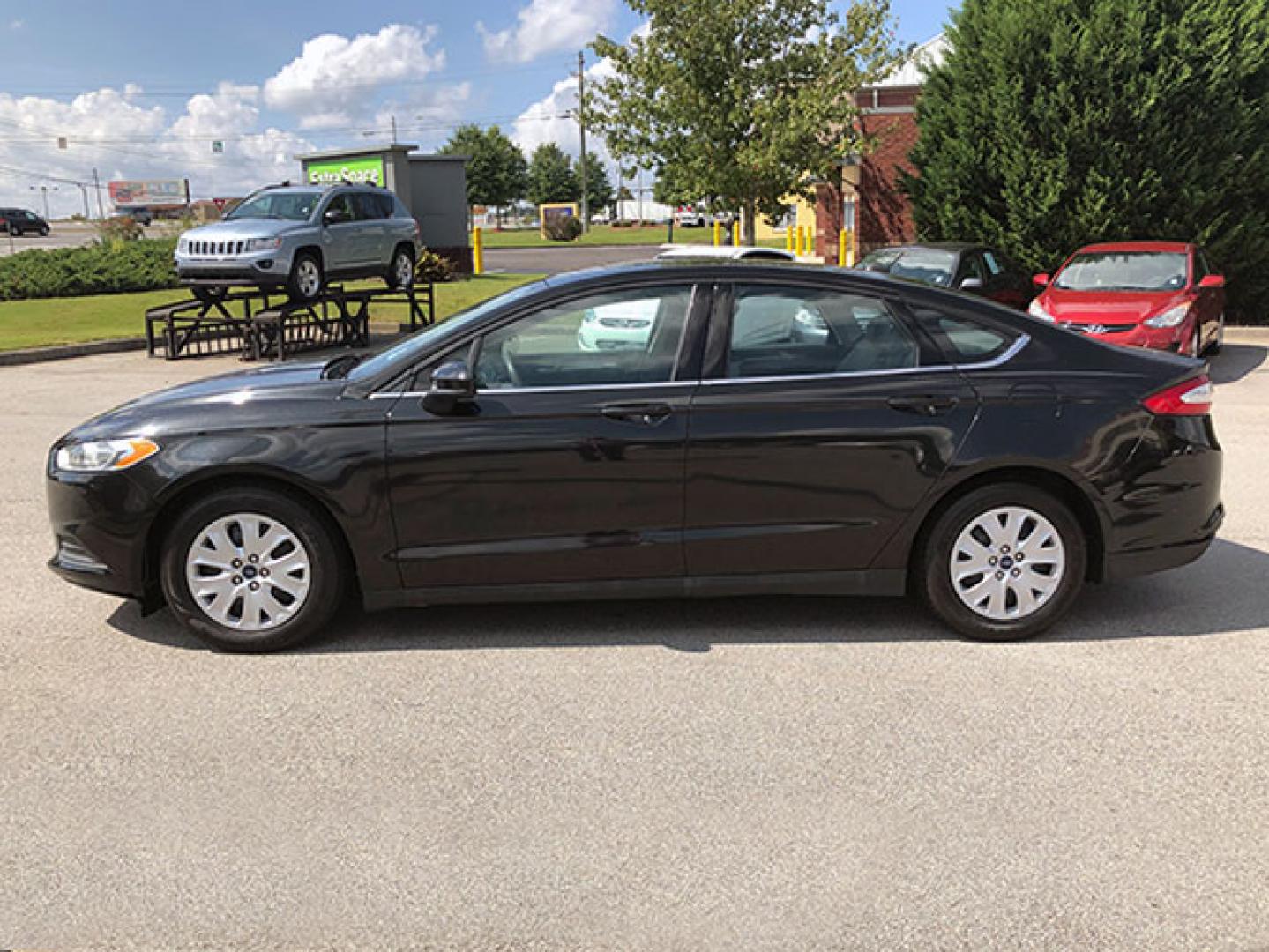 2014 Ford Fusion S (3FA6P0G74ER) with an 2.5L L4 DOHC 16V engine, located at 7710 Tara Blvd, Jonesboro, GA, 30236, (678) 450-1000, 33.544365, -84.367821 - Photo#3