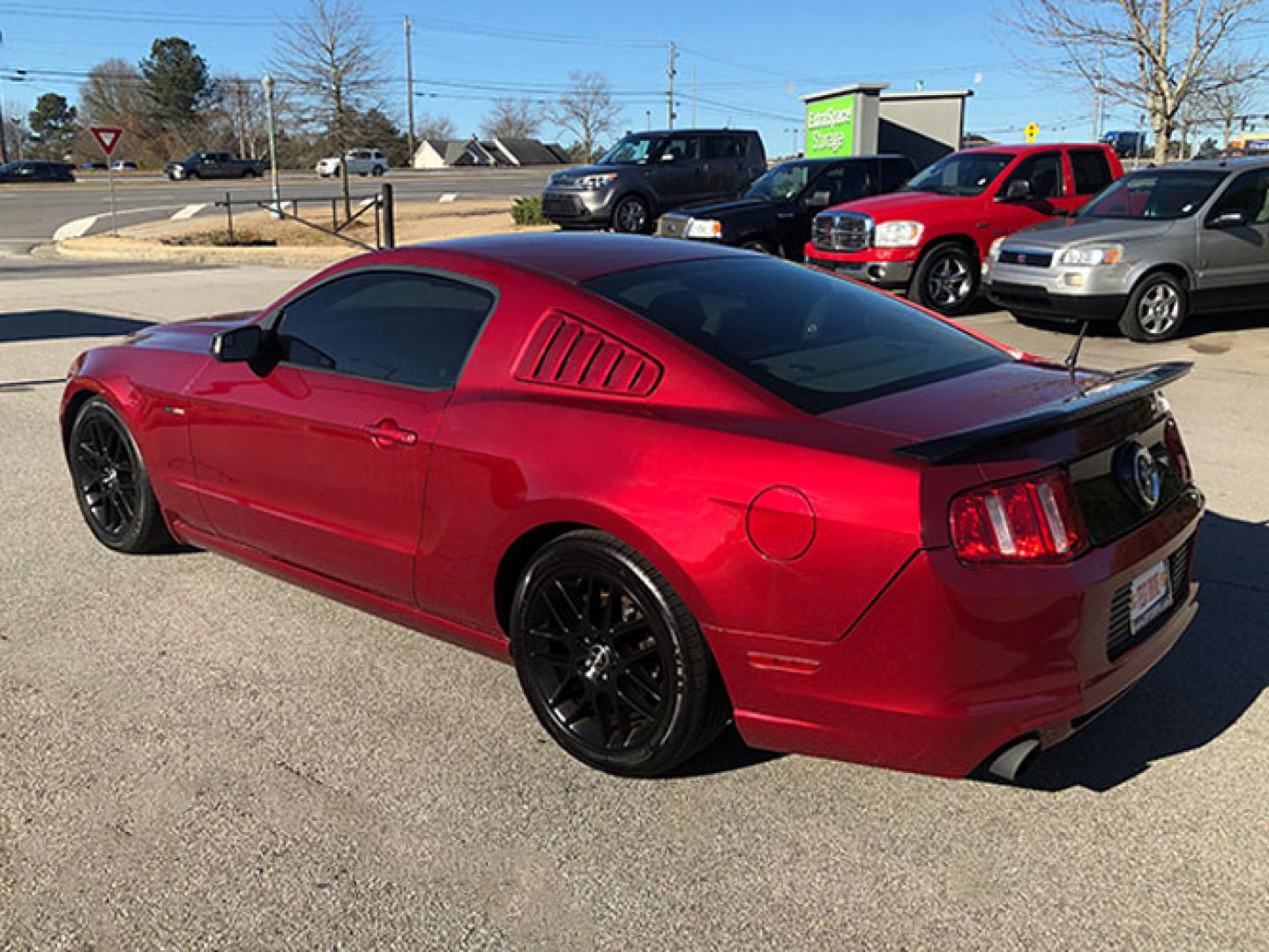 2014 Ford Mustang V6 Coupe (1ZVBP8AM3E5) with an 3.7L V6 DOHC 24V engine, located at 7710 Tara Blvd, Jonesboro, GA, 30236, (678) 450-1000, 33.544365, -84.367821 - Photo#4