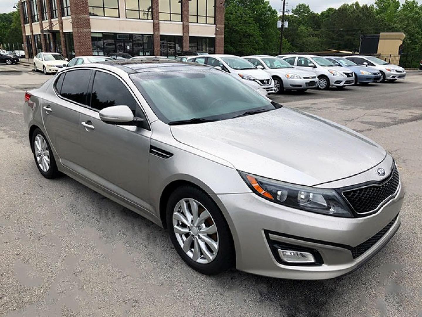 2014 Kia Optima EX (5XXGN4A75EG) with an 2.4L L4 DOHC 16V engine, 6-Speed Automatic transmission, located at 7710 Tara Blvd, Jonesboro, GA, 30236, (678) 450-1000, 33.544365, -84.367821 - Photo#1