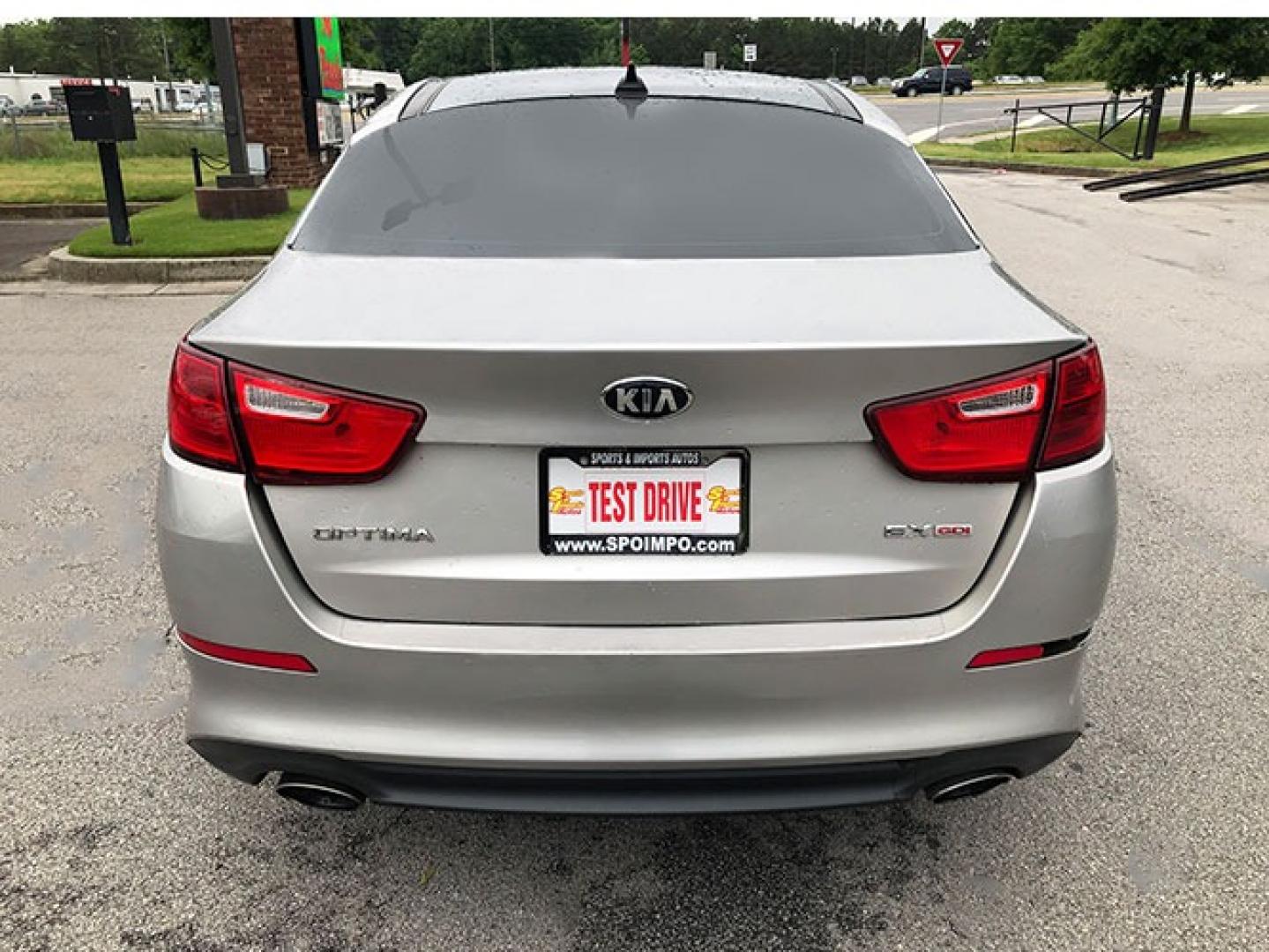 2014 Kia Optima EX (5XXGN4A75EG) with an 2.4L L4 DOHC 16V engine, 6-Speed Automatic transmission, located at 7710 Tara Blvd, Jonesboro, GA, 30236, (678) 450-1000, 33.544365, -84.367821 - Photo#6