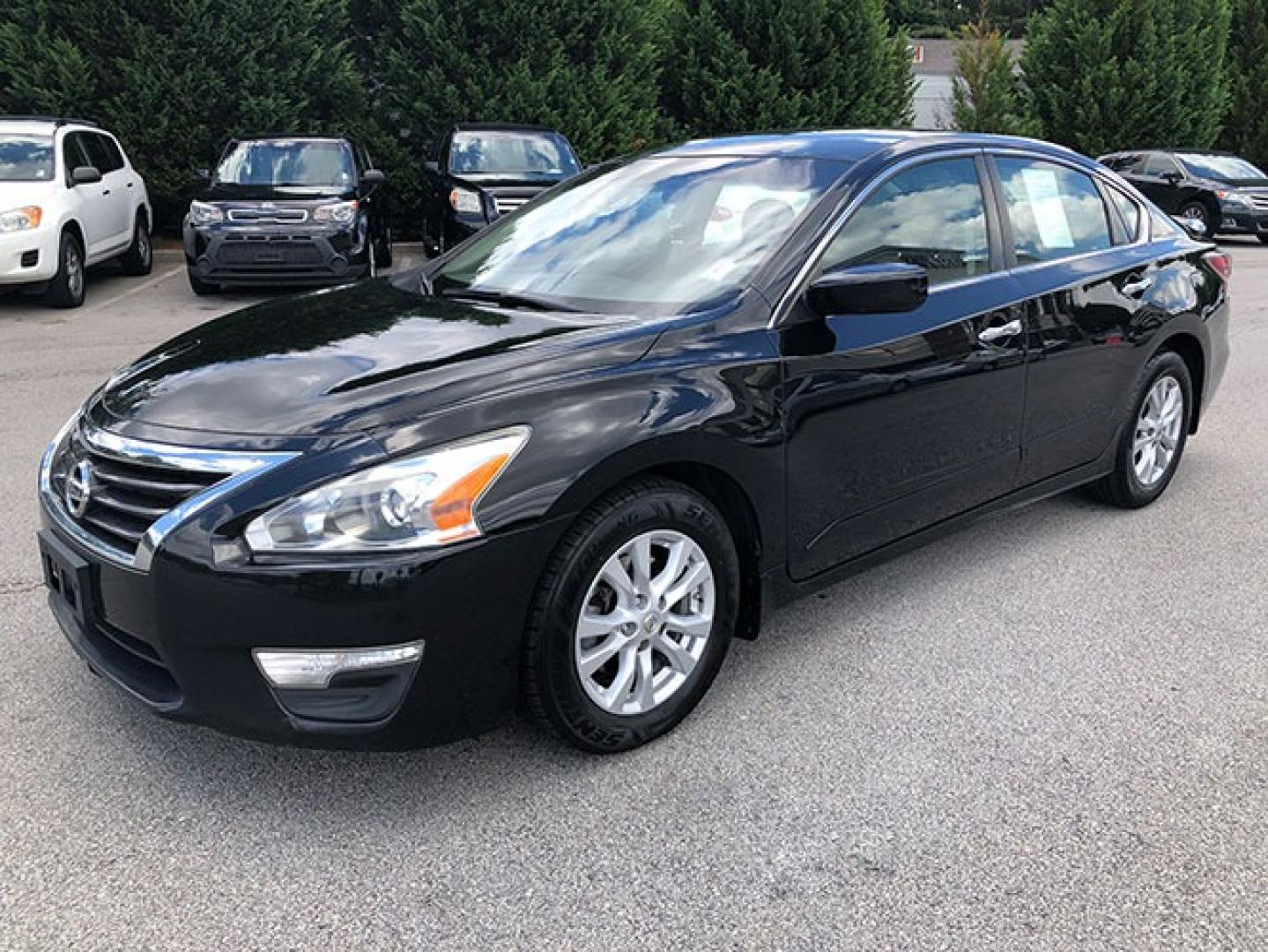 2014 Nissan Altima 2.5 SL (1N4AL3APXEN) with an 2.5L L4 DOHC 16V engine, Cvt transmission, located at 7710 Tara Blvd, Jonesboro, GA, 30236, (678) 450-1000, 33.544365, -84.367821 - Photo#2