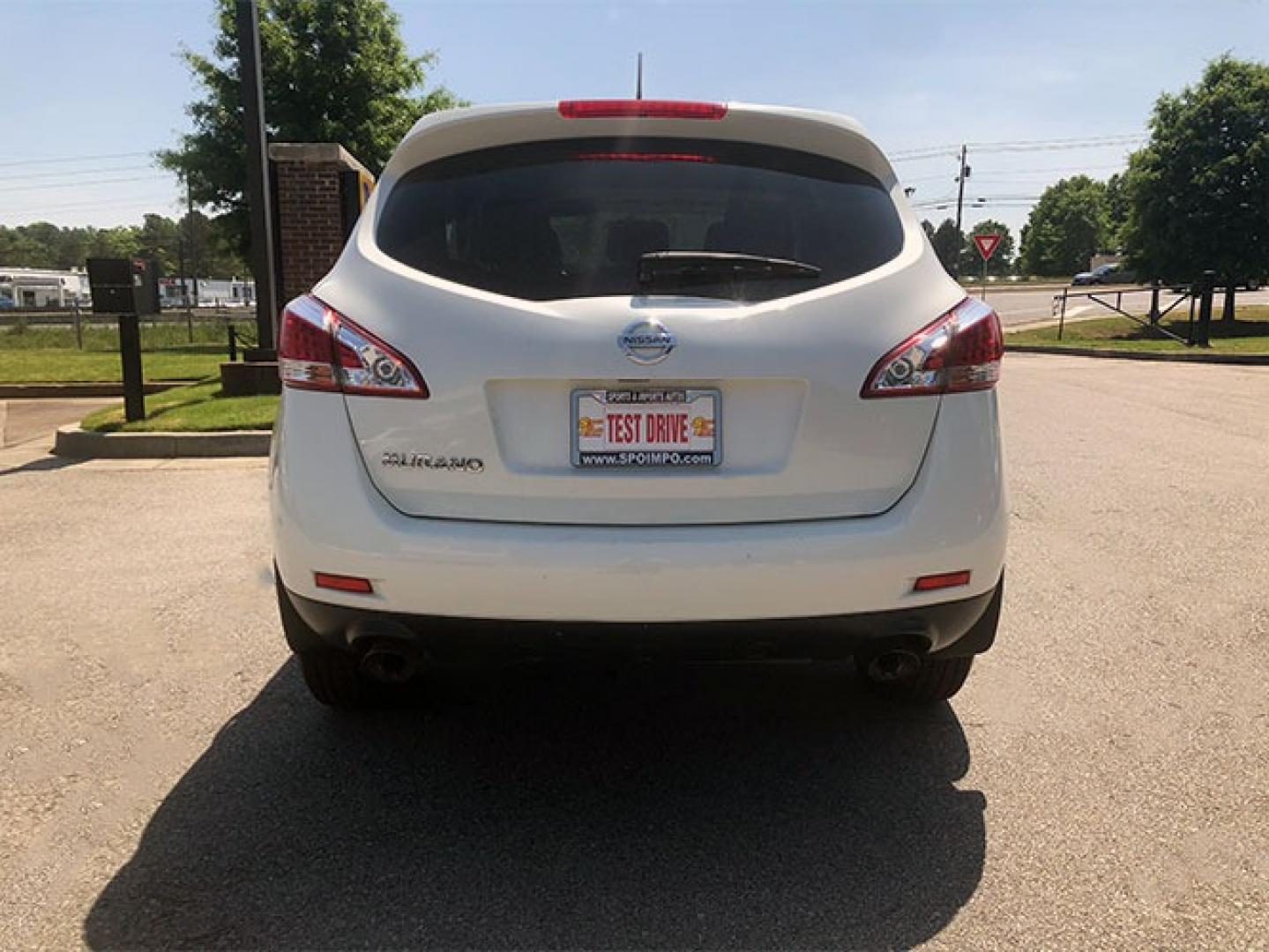 2014 Nissan Murano S (JN8AZ1MU9EW) with an 3.5L V6 DOHC 24V engine, Continuously Variable Transmission transmission, located at 7710 Tara Blvd, Jonesboro, GA, 30236, (678) 450-1000, 33.544365, -84.367821 - Photo#5