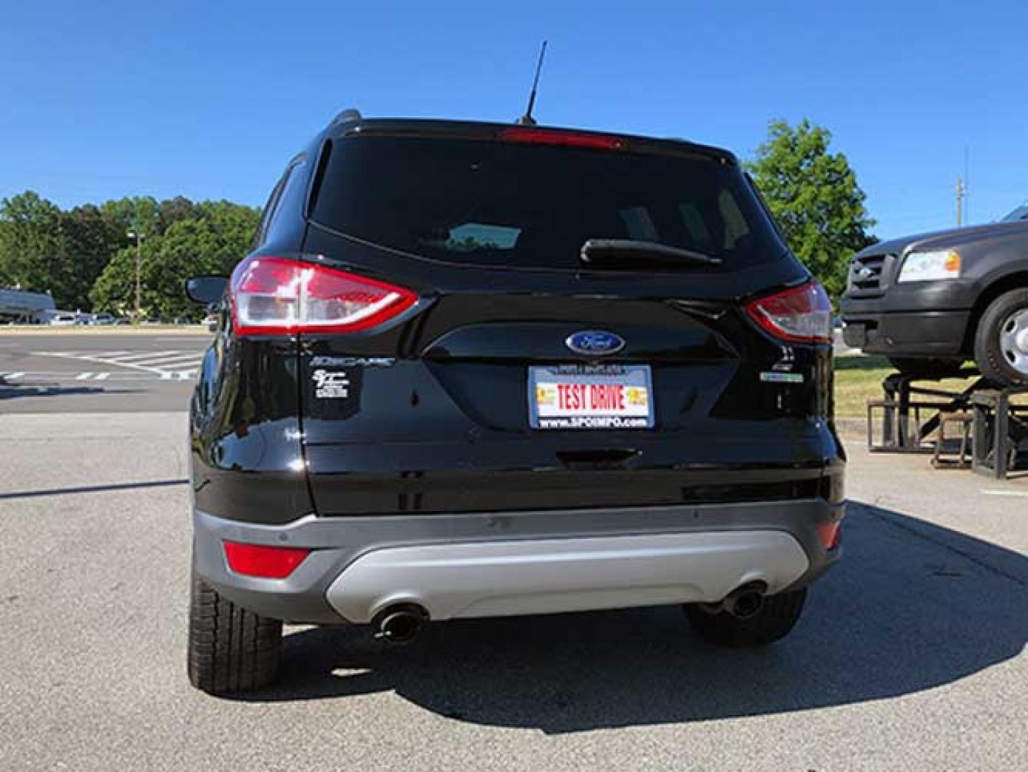 2016 Ford Escape SE FWD (1FMCU0GX5GU) with an 1.6L L4 DOHC 16V engine, 6-Speed Automatic transmission, located at 7710 Tara Blvd, Jonesboro, GA, 30236, (678) 450-1000, 33.544365, -84.367821 - At Sports and Imports we'll get you approved for an auto loan right here, whatever your credit! Our buy here, pay here financing means you only need a driver's license and proof of income. Call us at 678-450-1000 for more information and get you driving today! LOW DOWN PAYMENT ($999) We match yo - Photo#3