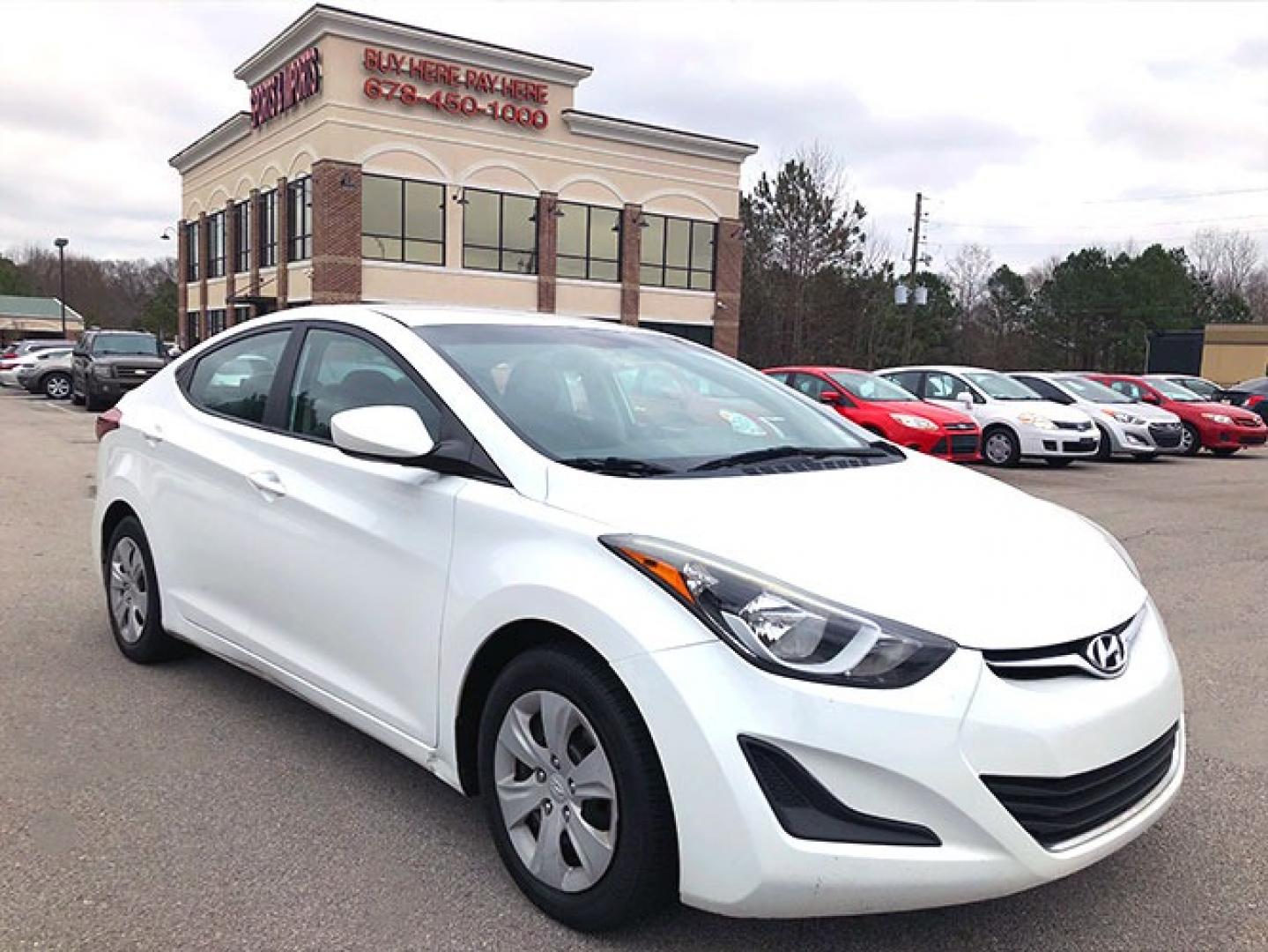 2016 Hyundai Elantra Limited (5NPDH4AE5GH) with an 1.8L L4 DOHC 16V engine, 6-Speed Automatic transmission, located at 7710 Tara Blvd, Jonesboro, GA, 30236, (678) 450-1000, 33.544365, -84.367821 - Photo#0