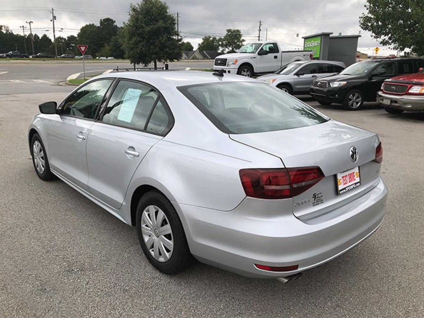 2016 Volkswagen Jetta 1.4T S 6A (3VW267AJ3GM) with an 1.4L L4 DOHC 20V engine, 6A transmission, located at 7710 Tara Blvd, Jonesboro, GA, 30236, (678) 450-1000, 33.544365, -84.367821 - Photo#4