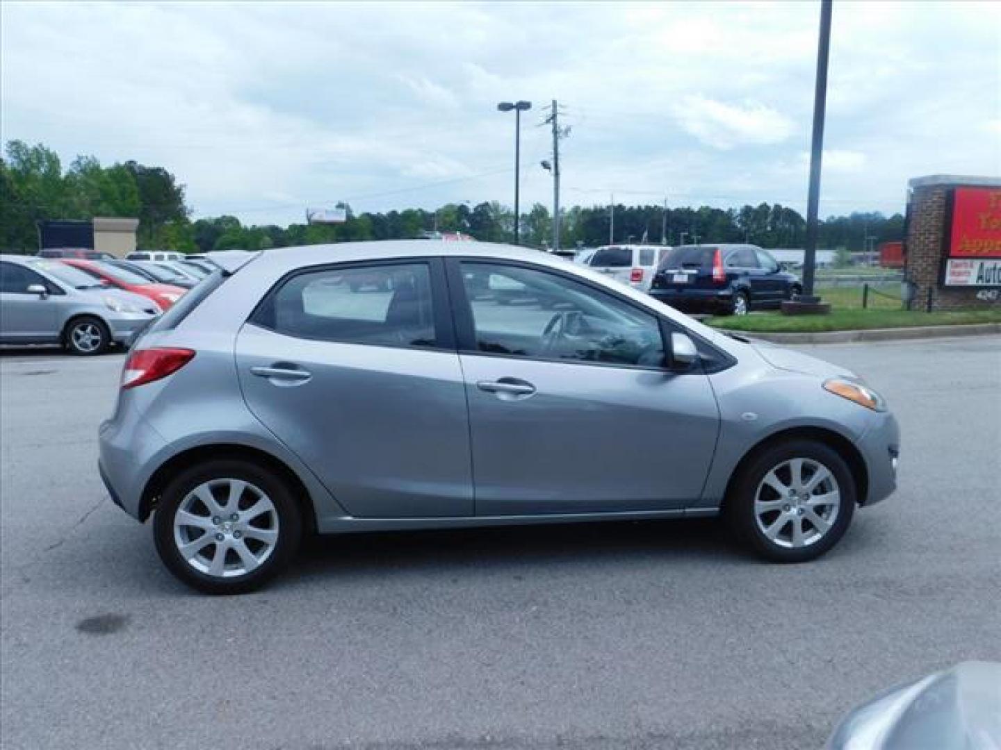 2011 Mazda MAZDA2 Sport (JM1DE1HY3B0) with an 1.5L L4 DOHC 16V engine, located at 7710 Tara Blvd, Jonesboro, GA, 30236, (678) 450-1000, 33.544365, -84.367821 - At Sports and Imports we'll get you approved for an auto loan right here, whatever your credit! Our buy here, pay here financing means you only need a driver's license and proof of income. Call us at 678-450-1000 for more information and get you driving today! LOW DOWN PAYMENT ($499) We match yo - Photo#7